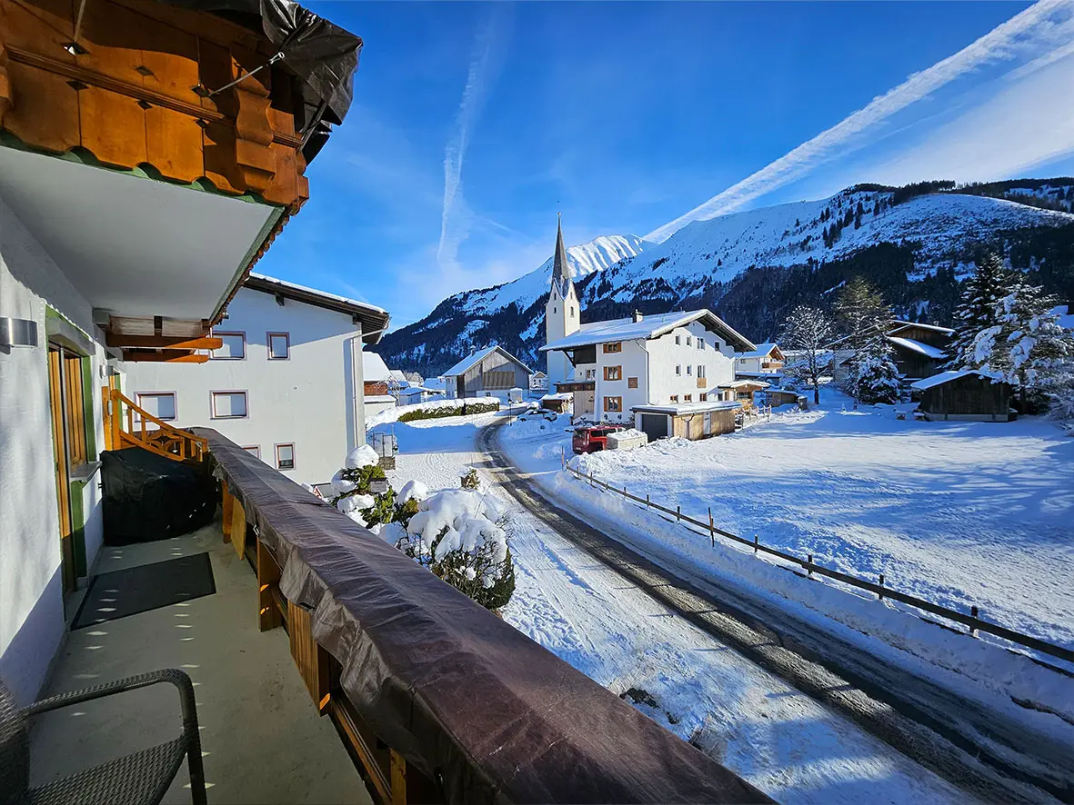 Ferienwohnungen Luttinger Bichlbach Panorma Winter